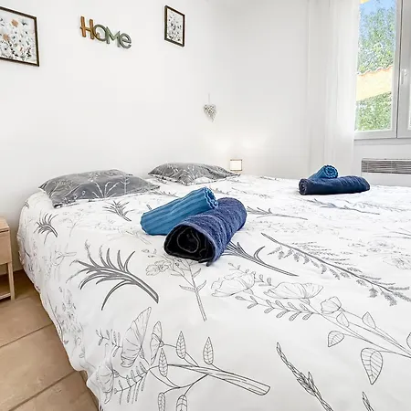 Villa Avec Piscine Proche Nimes *