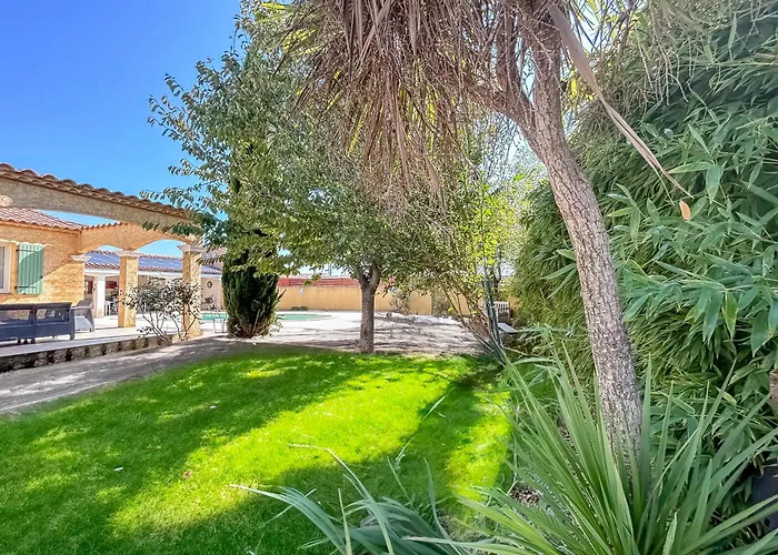 La Provencale - Avec Piscine Proche Nimes Villa